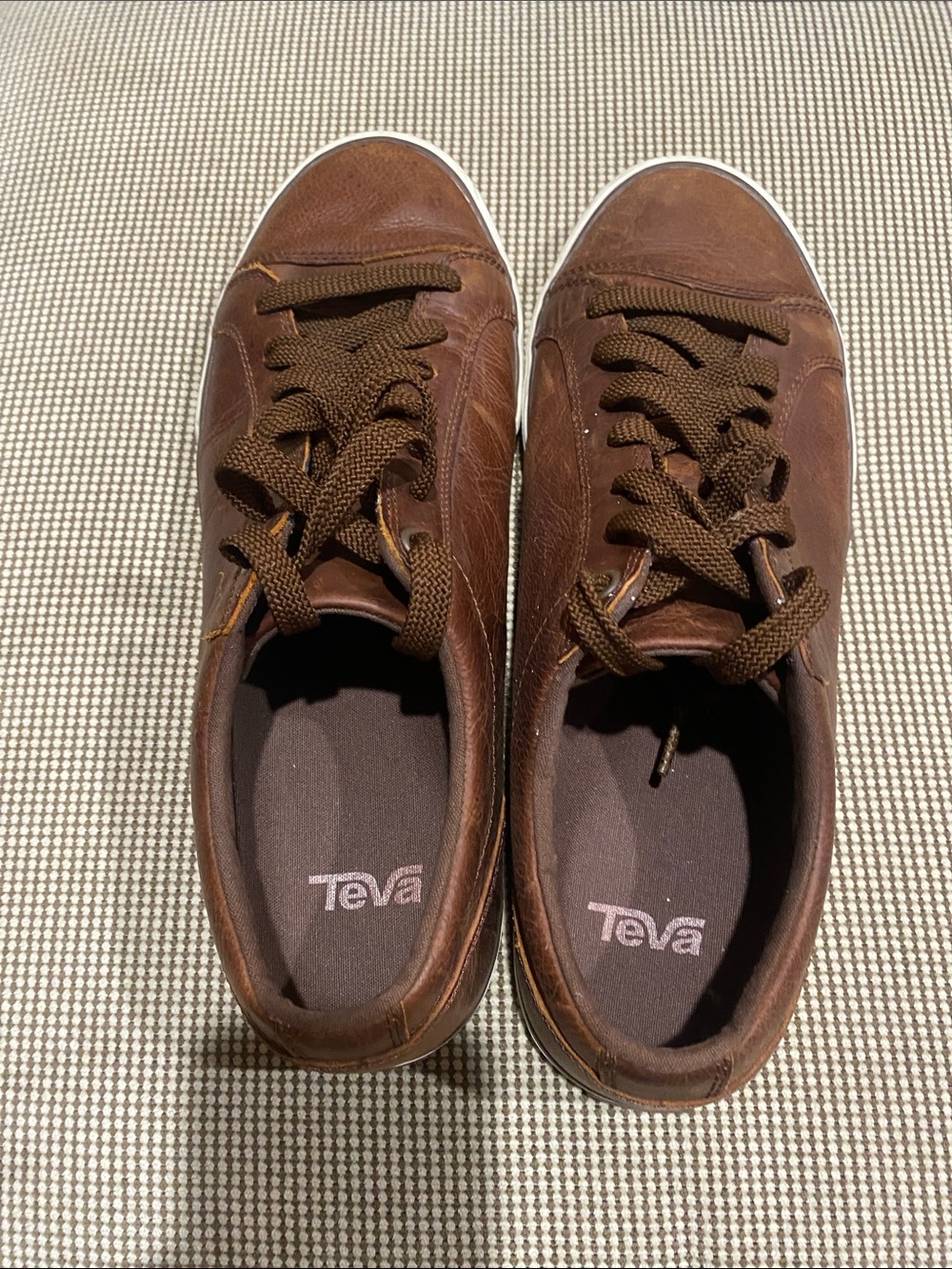 Teva Men's Brown Leather Lace-Up Sneakers